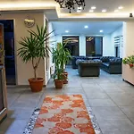 Fimaj & Aparthotel 2*