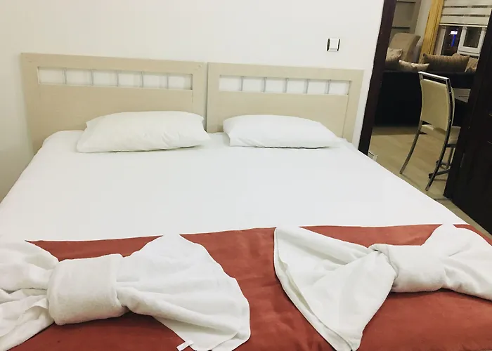 Fimaj & Aparthotel 2*