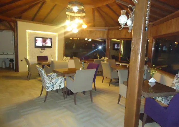 Fimaj & Aparthotel 2*